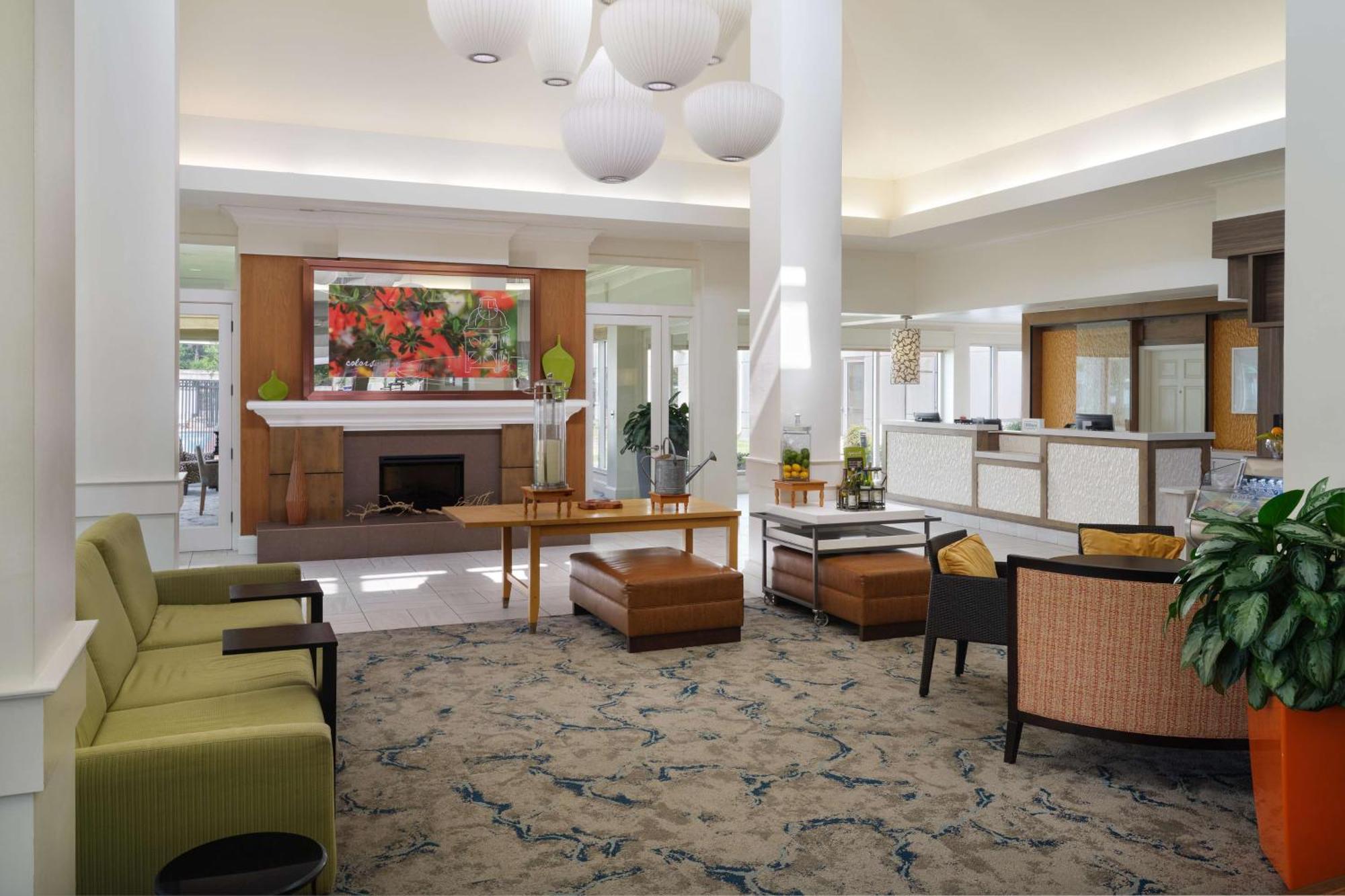 Hilton Garden Inn Houston/Bush Intercontinental Airport Exterior photo