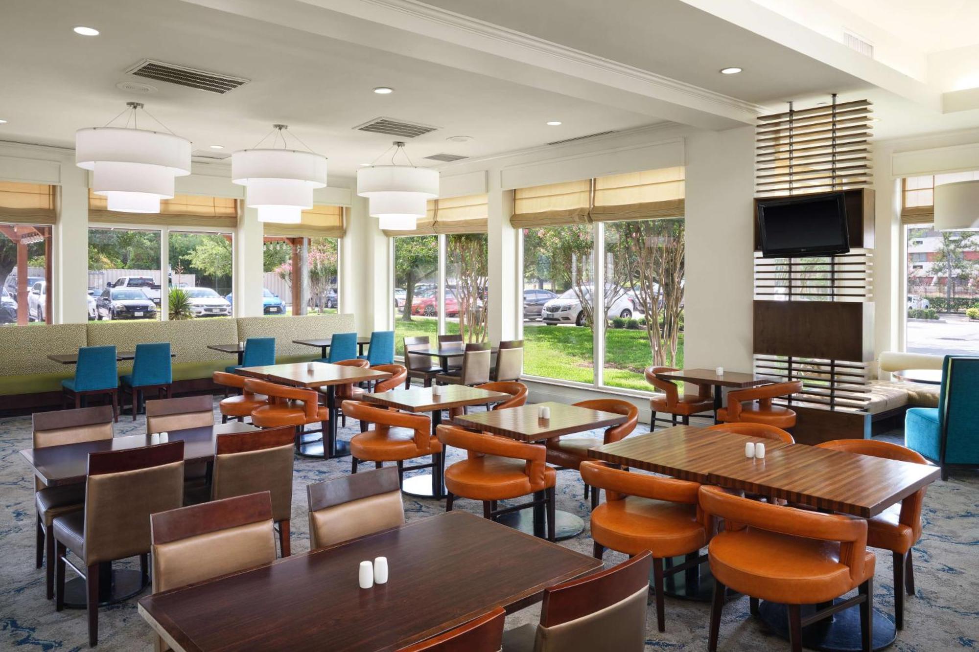 Hilton Garden Inn Houston/Bush Intercontinental Airport Exterior photo