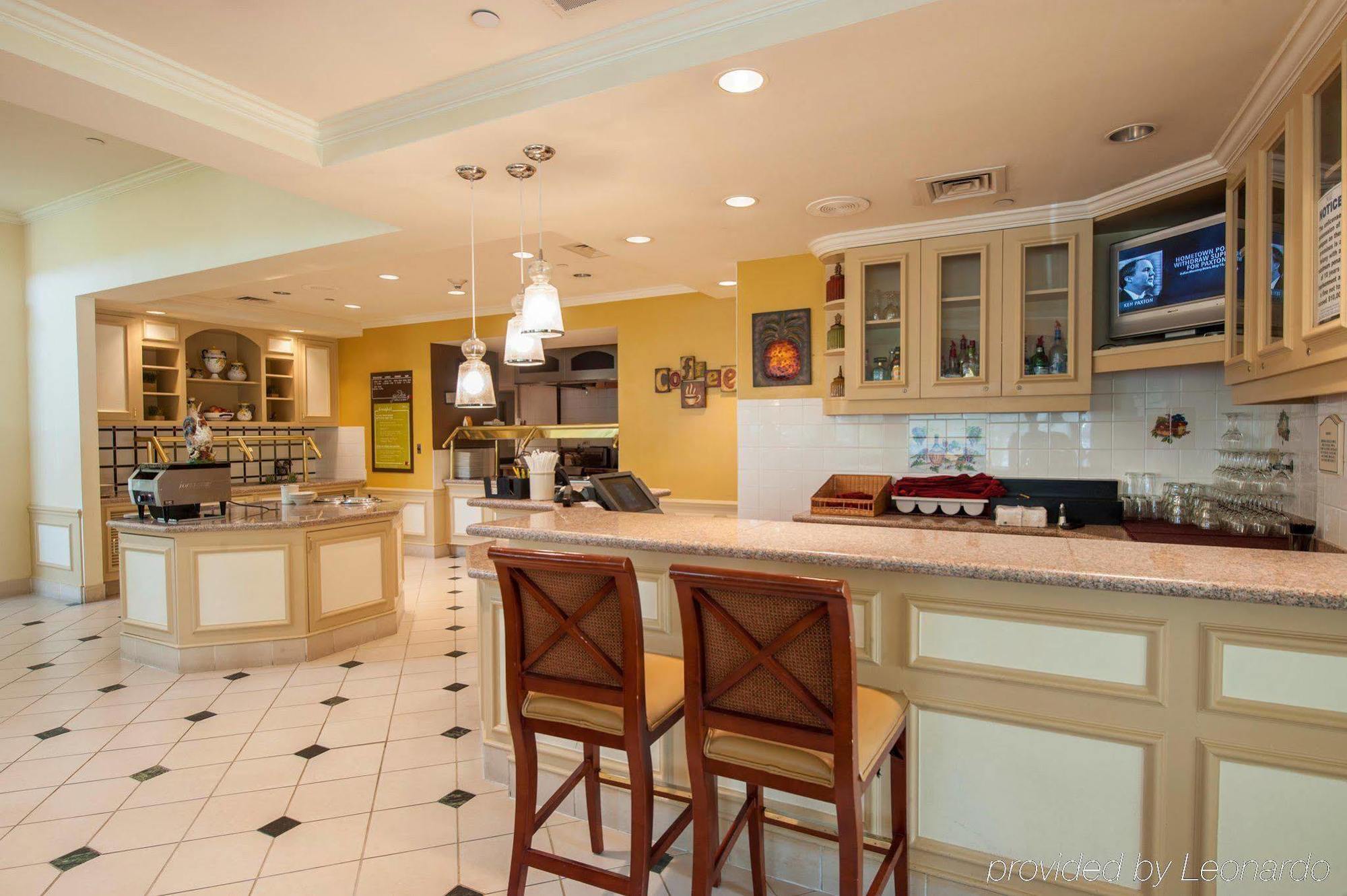 Hilton Garden Inn Houston/Bush Intercontinental Airport Exterior photo